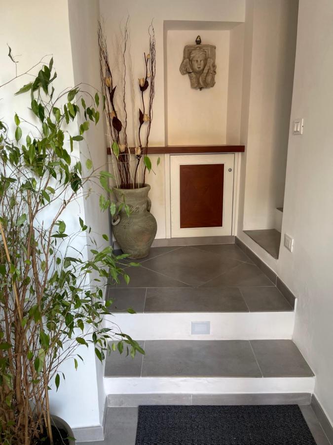 Cathedral House Design Apartment Palermo Bagian luar foto