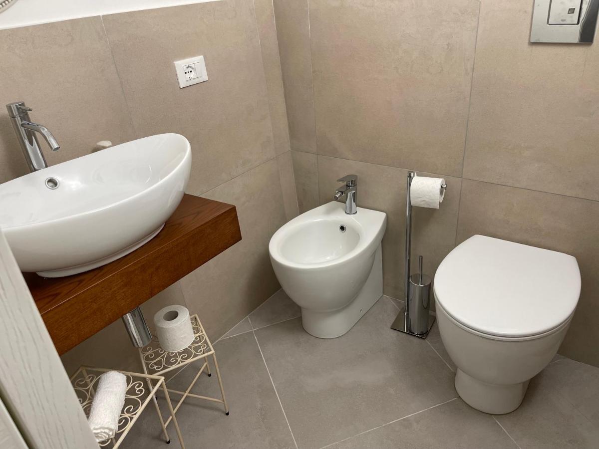 Cathedral House Design Apartment Palermo Bagian luar foto