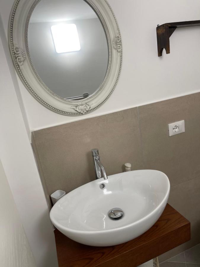 Cathedral House Design Apartment Palermo Bagian luar foto