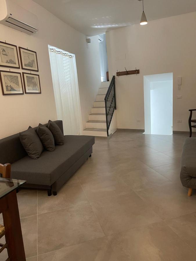 Cathedral House Design Apartment Palermo Bagian luar foto